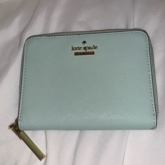 Kate Spade Wallet - Picture 1 of 6